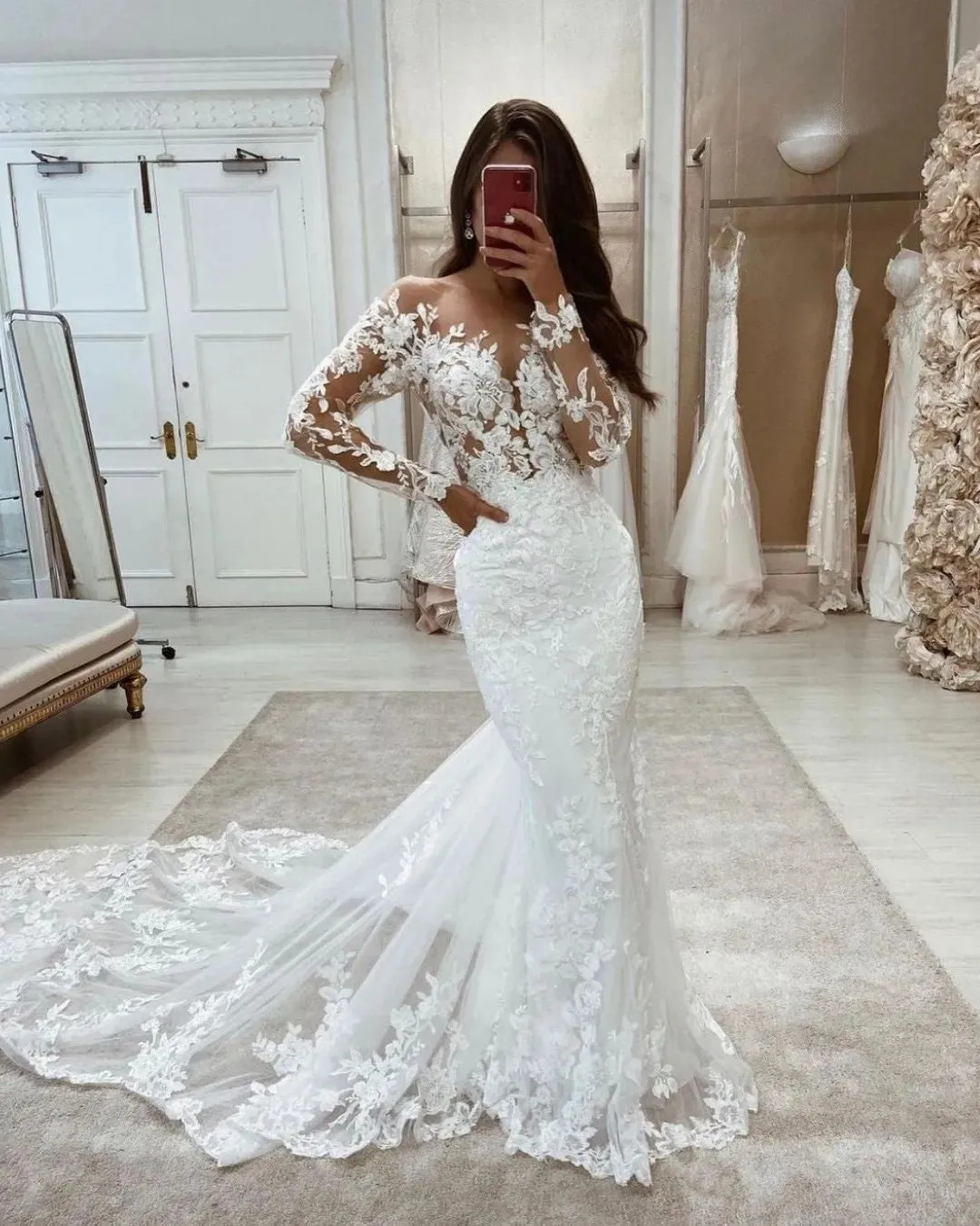 Elegant Mermaid Bateau Neck Long Sleeves Wedding Dresses with Appliques VK0731115