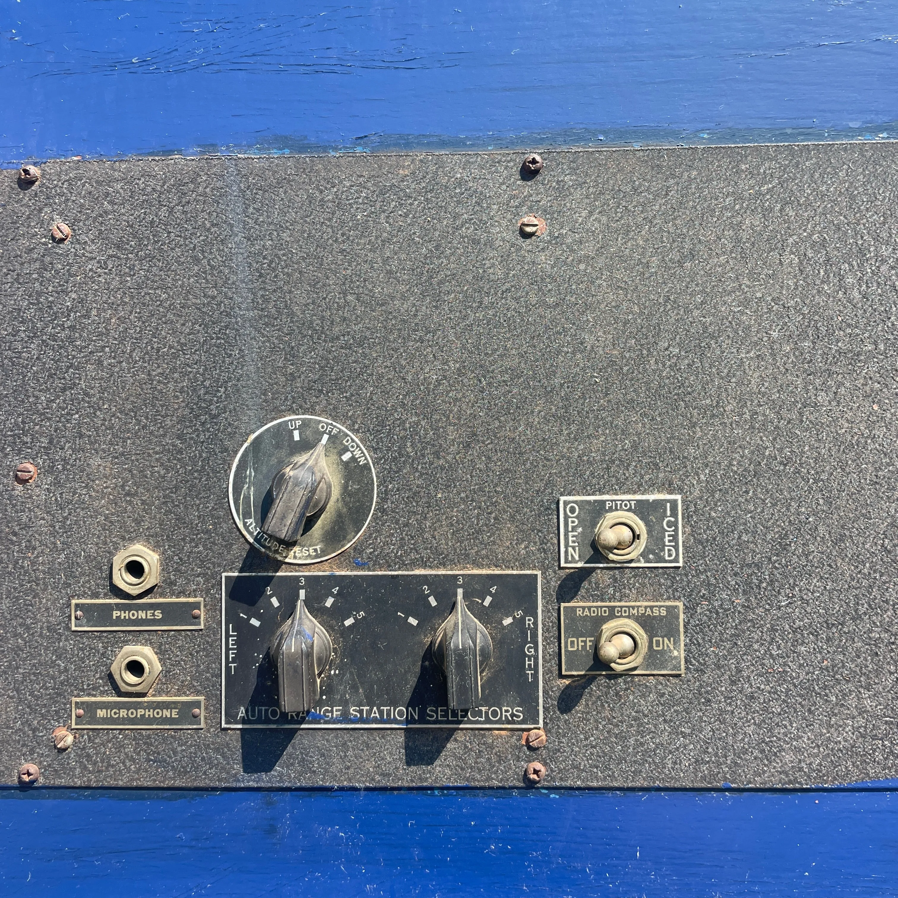 Original Rare 1945 Dated U.S. WWII Link Aviation ANT-18 Blue Box Flight Simulator Trainer